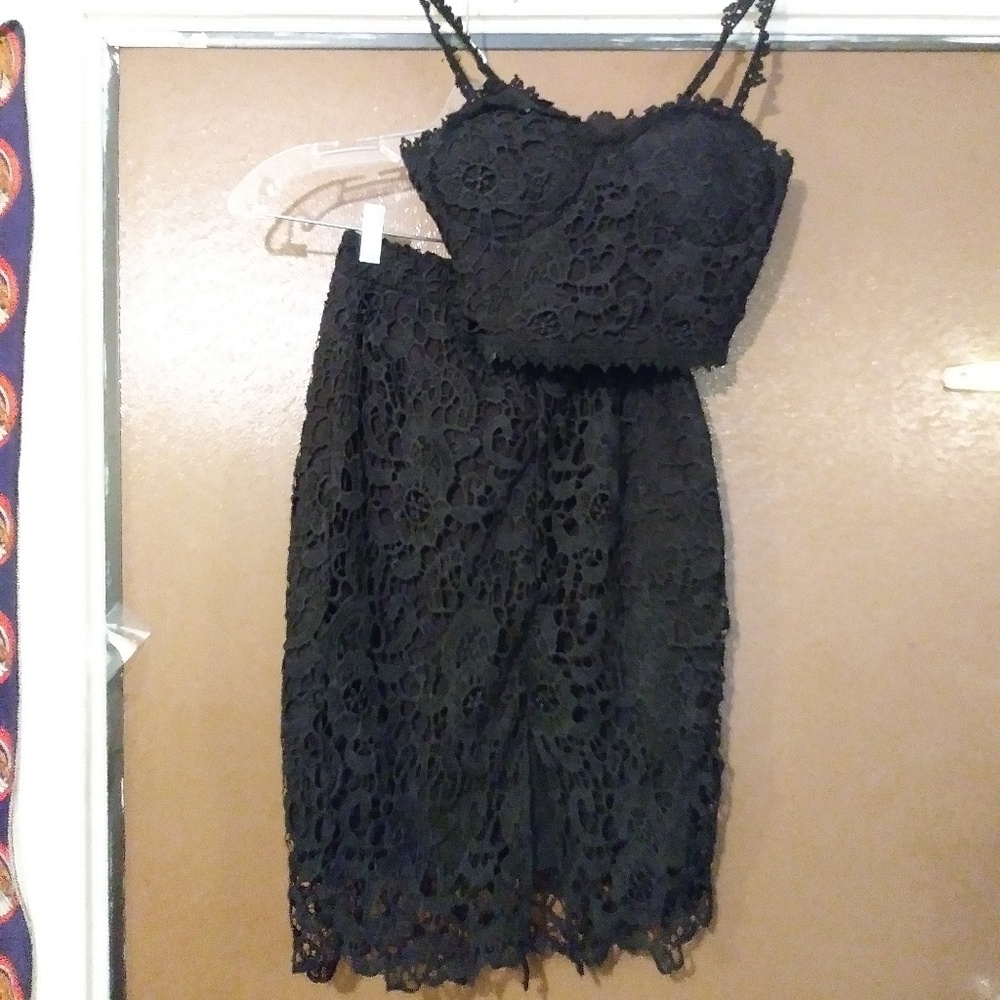 black 2 pc bandage dress lace embroidery